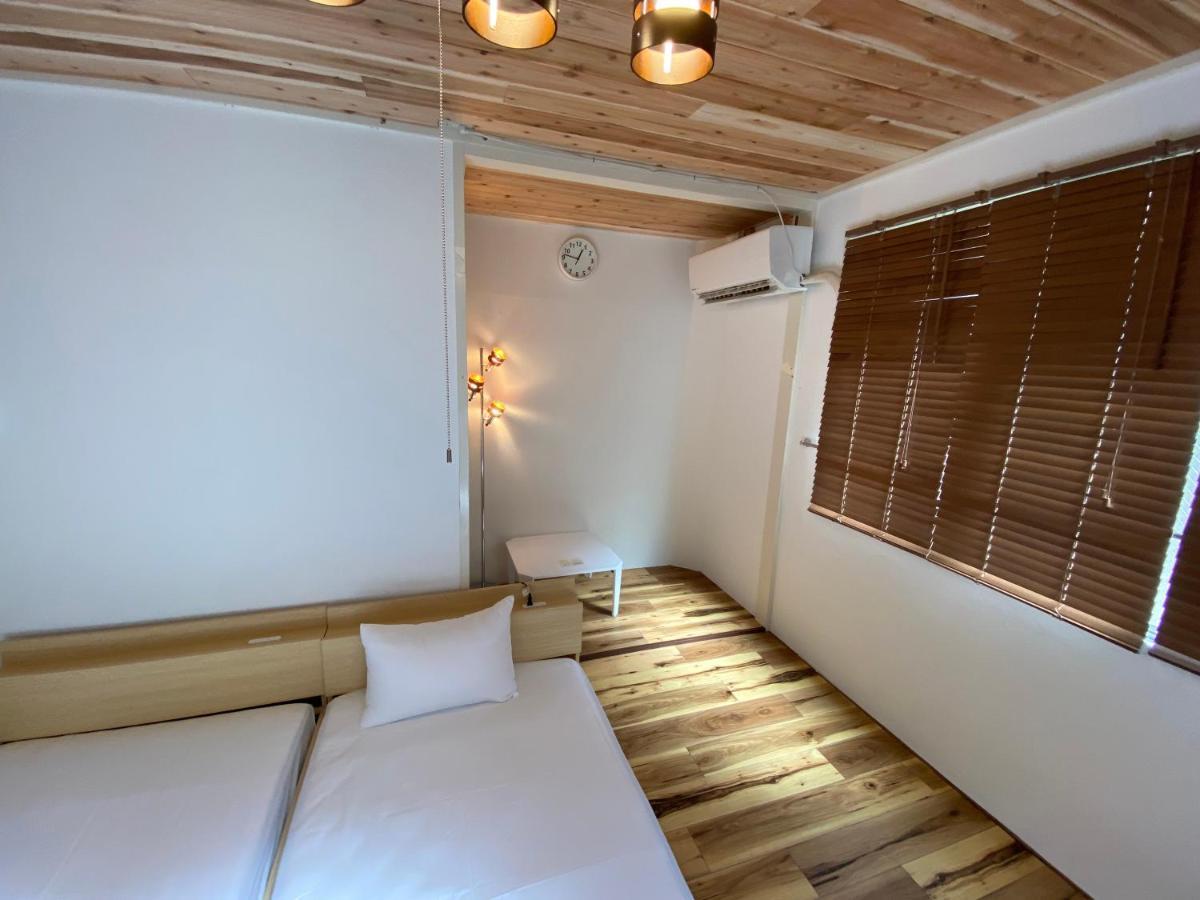 コインズホステル天神ペット宿泊可 Fukuoka  Kültér fotó