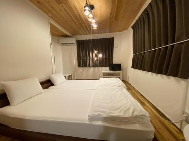 コインズホステル天神ペット宿泊可 Fukuoka  Kültér fotó